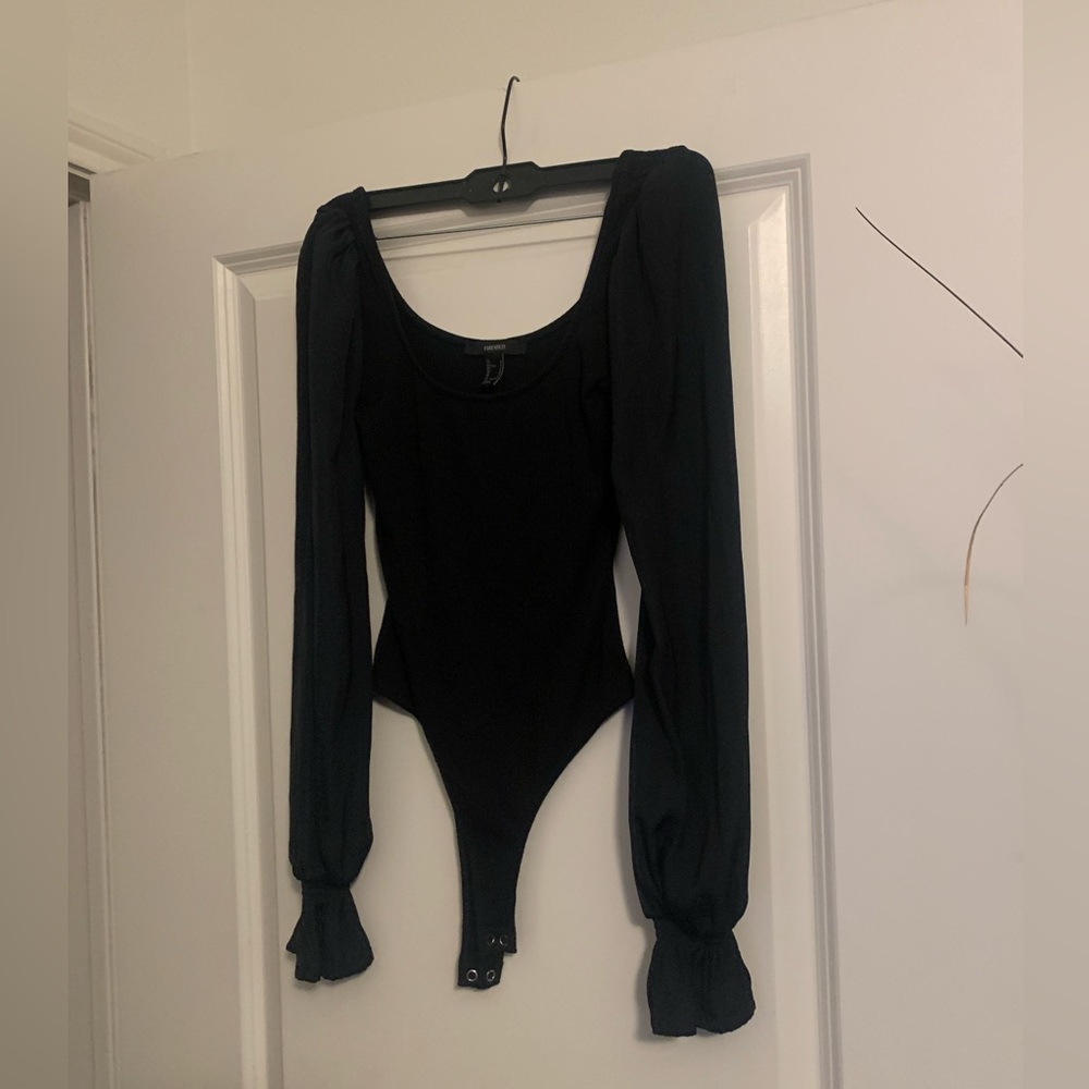 Black long sleeve forever 21 bodysuit